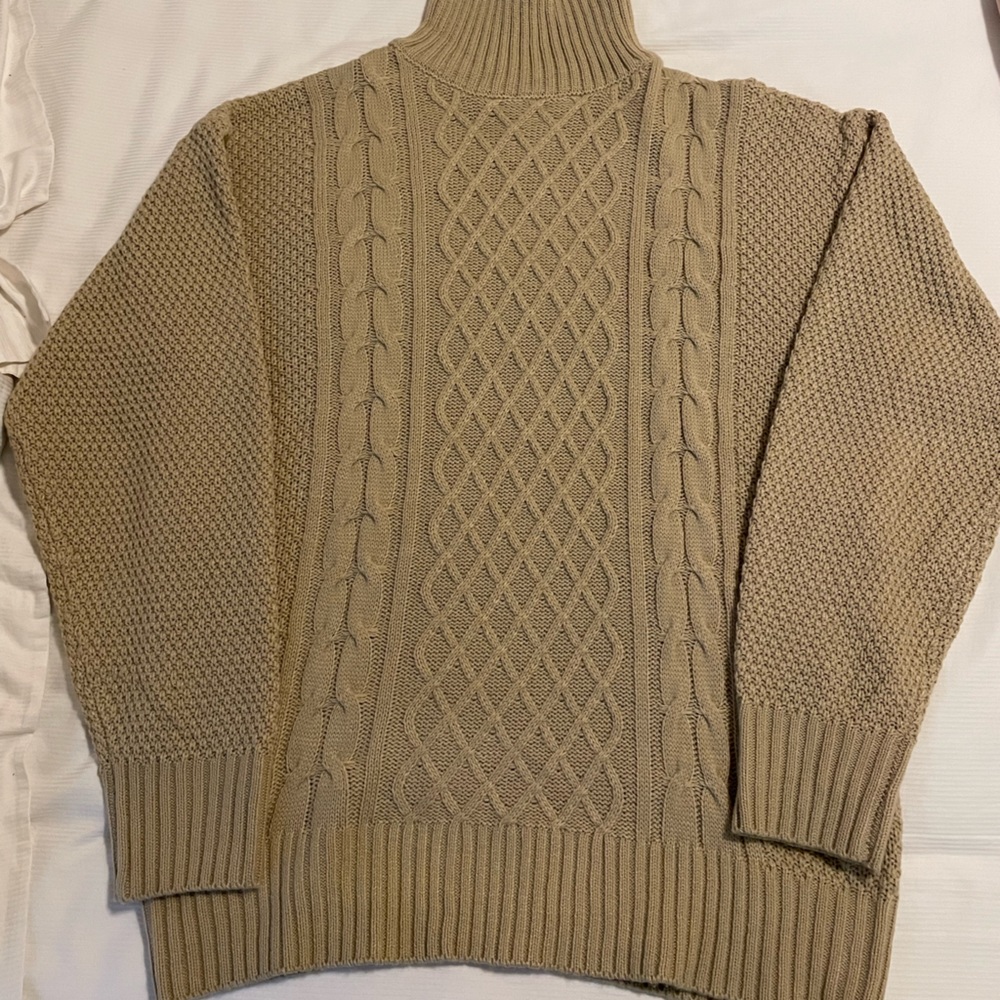 SHEIN Men’s Tan Knit Turtleneck Sweater